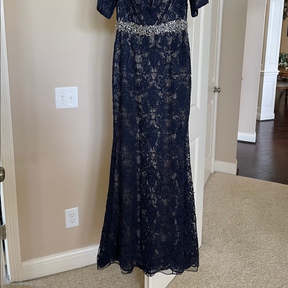 Formal Jovani dress (navy) Never worn. Size 8. - Picture 2 of 2
